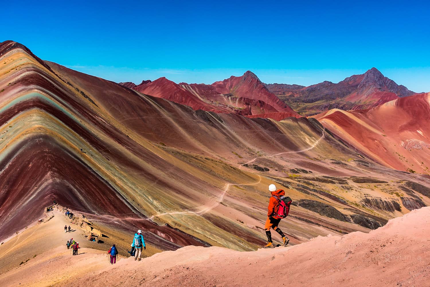 Full day Montaña de Colores
