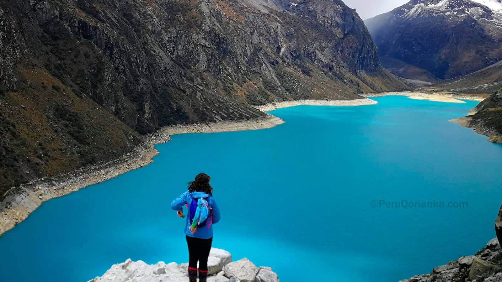 Hike Laguna Paron